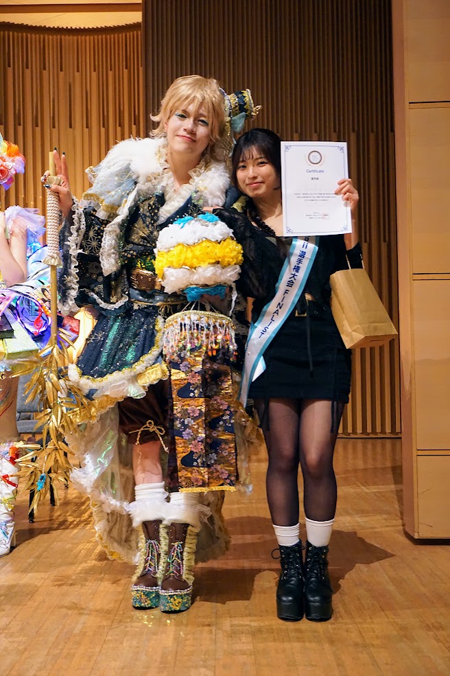 第23回 全国理美容学校「kawaii」選手権大会で優秀賞を受賞！のイメージ画像です。